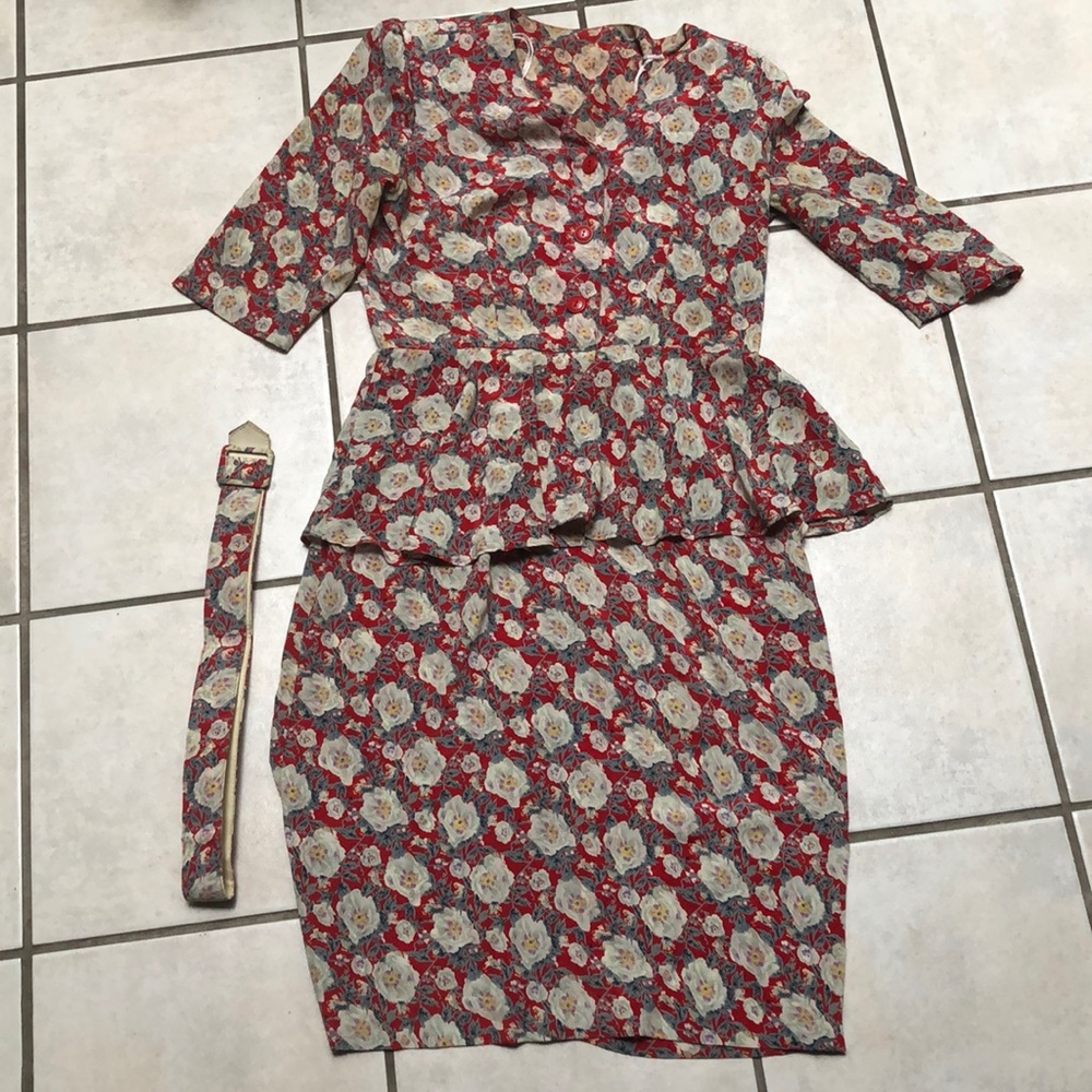 Vintage Red flower dress